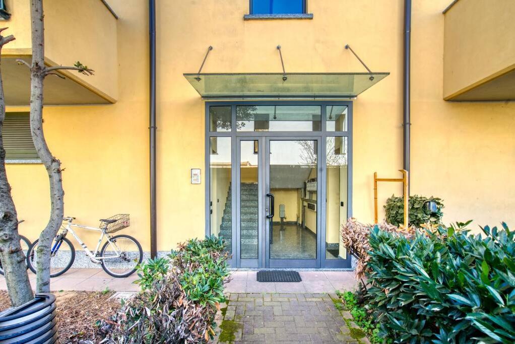 Caseospitali - Casa Niden Il Tuo Nido A Cernusco Vicino Alla Metro 2Pax Cernusco Sul Naviglio Bagian luar foto